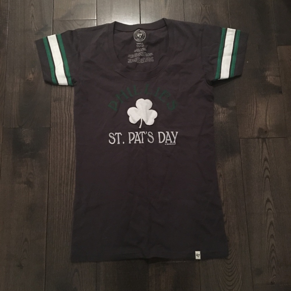 Philadelphia Phillies St. Pats Day t-shirt NWOT
